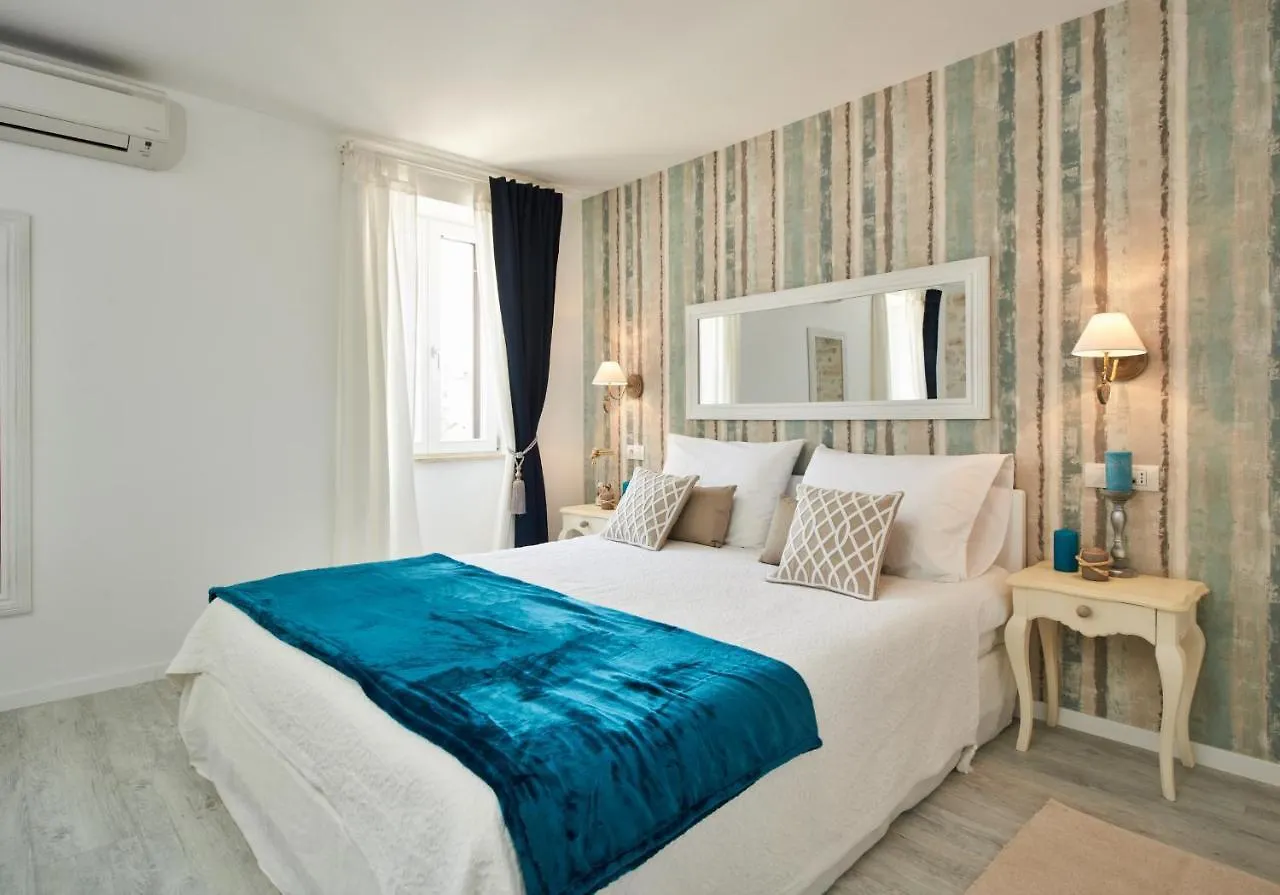 Old Town Splendid Apartments By Irundo Rovinj 0*,  Hırvatistan