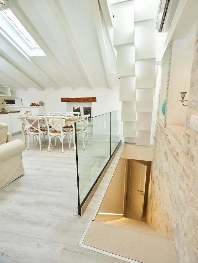 Old Town Splendid Apartments By Irundo Rovigno Croazia