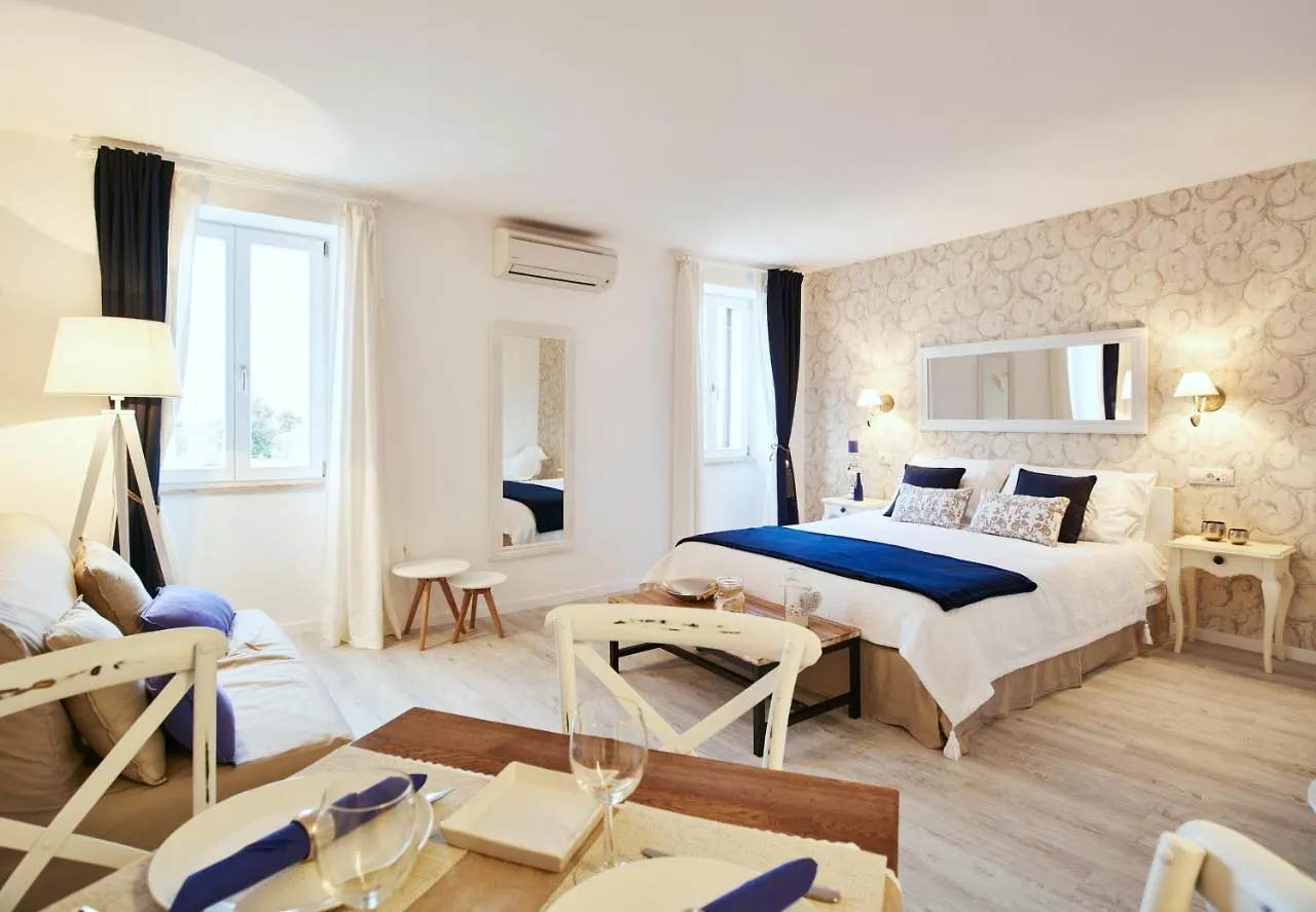 Old Town Splendid Apartments By Irundo Rovinj