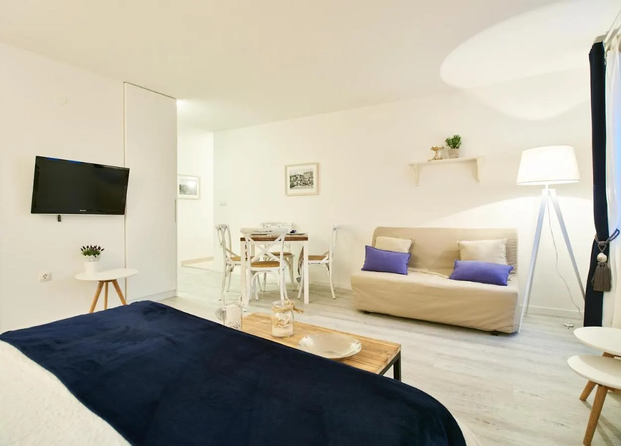 Old Town Splendid Apartments By Irundo Rovinj